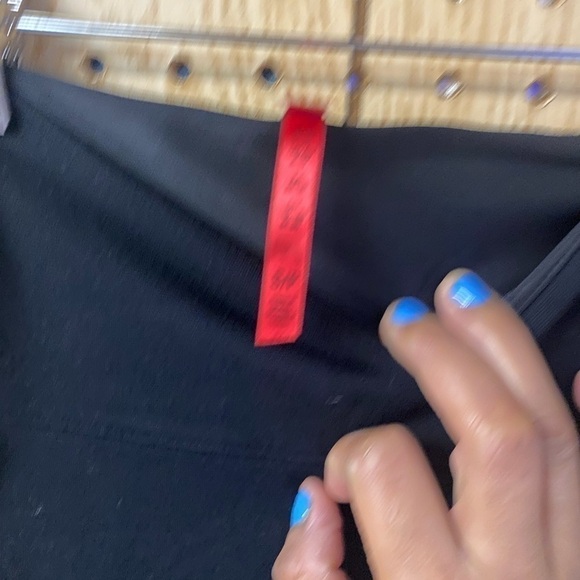 Spanx Black Leggings - Picture 6 of 6